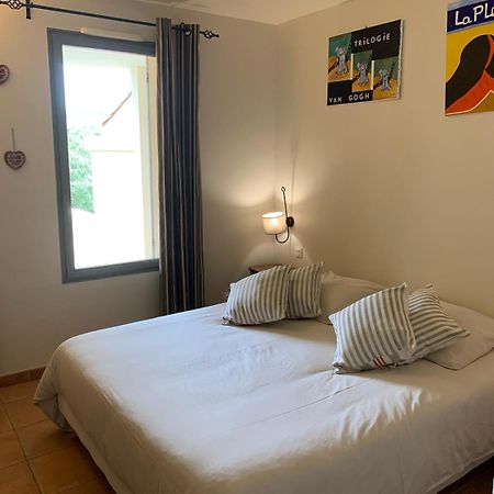 Appartement Cosy Avec Climatisation Reversible Golf De Saumane Exterior foto