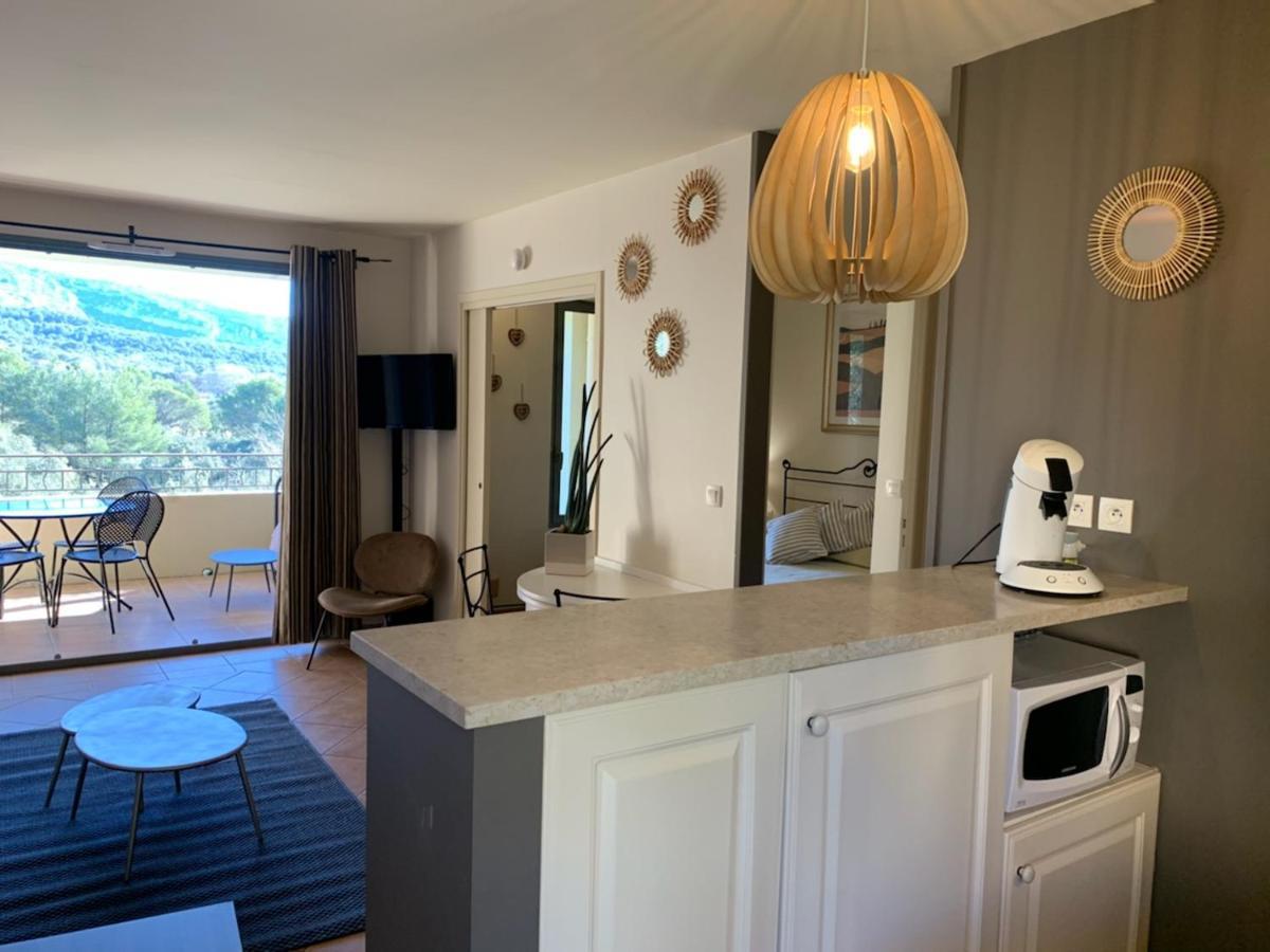 Appartement Cosy Avec Climatisation Reversible Golf De Saumane Exterior foto